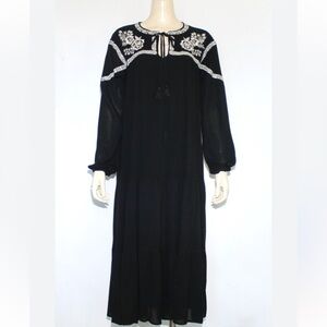 In loom nwt Black Long Sleeve Dress with Crew Neck whimsygoth witchy